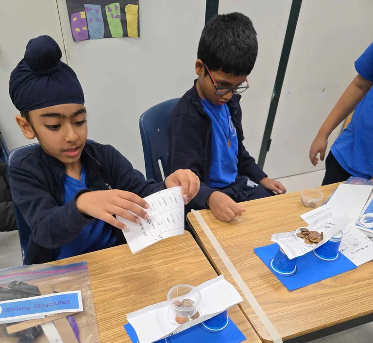 Scientists in School